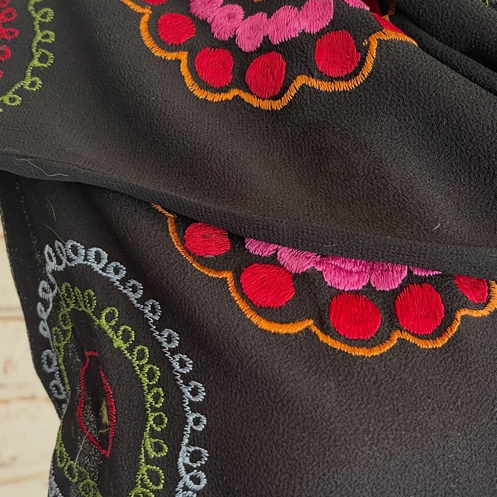 Colorful Patterned Scarf - Picture 9 of 12